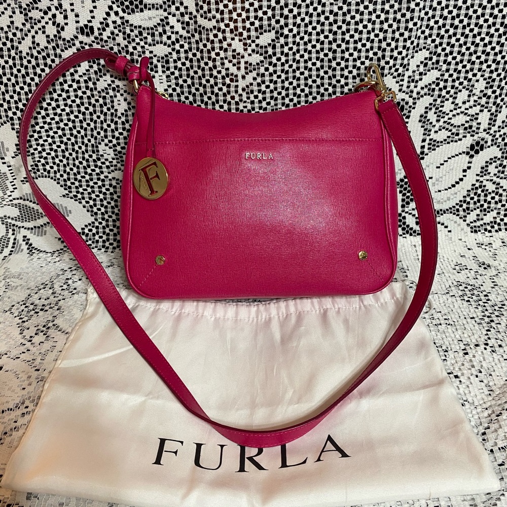 AUTHENTIC GENUINE LEATHER FURLA SLING BAG